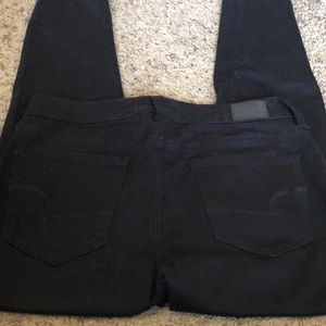 Black American Eagle jegging style jeans